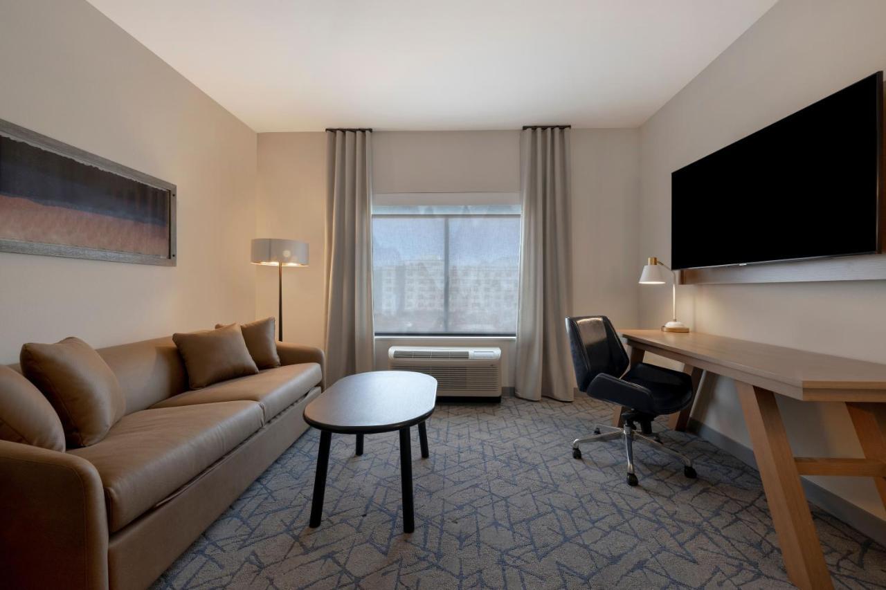 Fairfield By Marriott Inn & Suites Denver Airport At Gateway Park Eksteriør billede