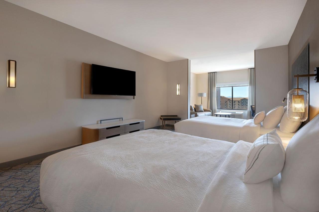 Fairfield By Marriott Inn & Suites Denver Airport At Gateway Park Eksteriør billede